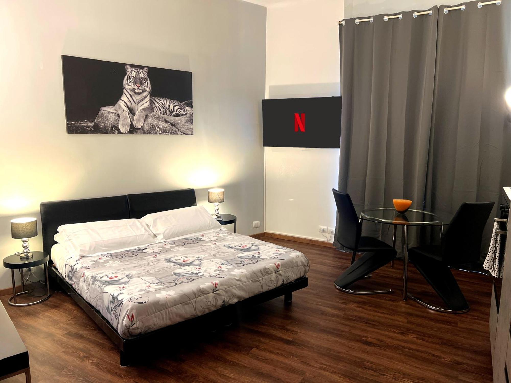 Milanoflats - New Beautiful Fully Equipped With A View Of Piazza San Camillo - 5 Minutes From Station, M2, M3, Airport Shuttle * Mailand
