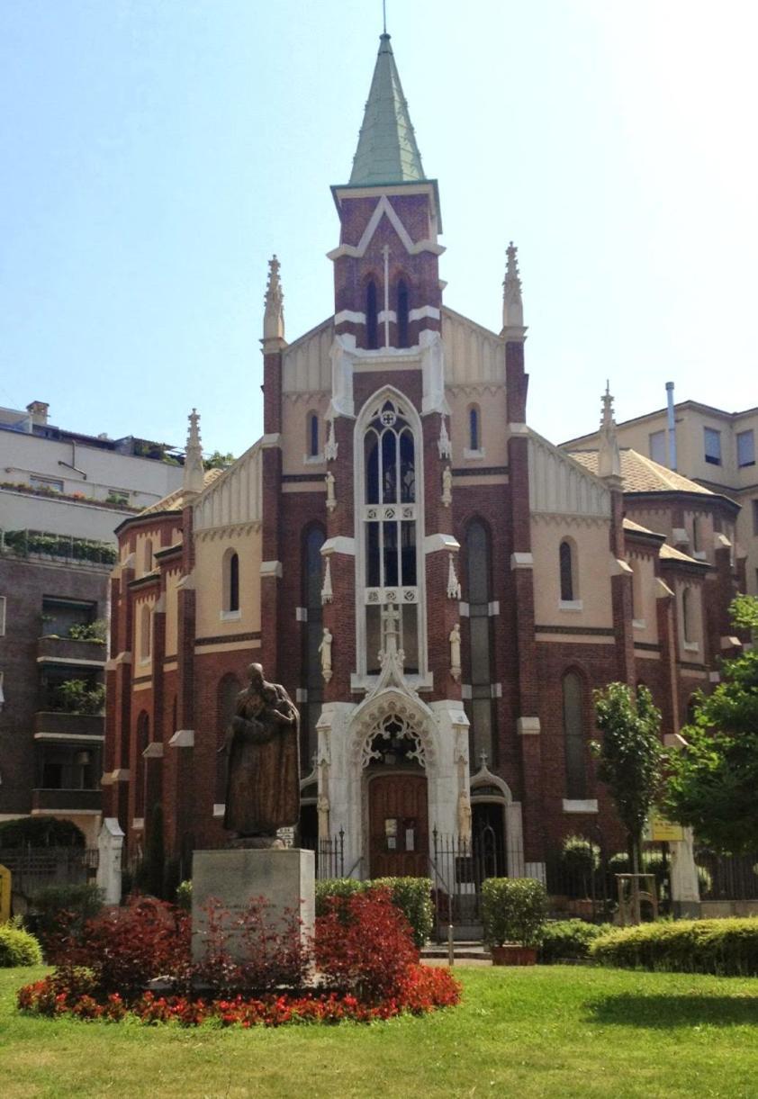 Milanoflats - New Beautiful Fully Equipped With A View Of Piazza San Camillo - 5 Minutes From Station, M2, M3, Airport Shuttle Apartment Mailand